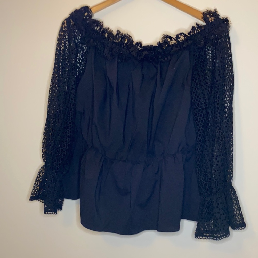 Eloquii black top lace sleeve cinched waist Size 16